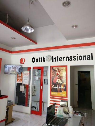 Photos of Optik Internasional Selong