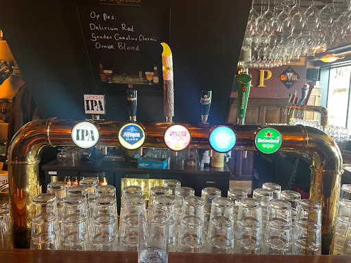 Belgium Specialty Beers Bar De Dulle Griet - Thumbnail