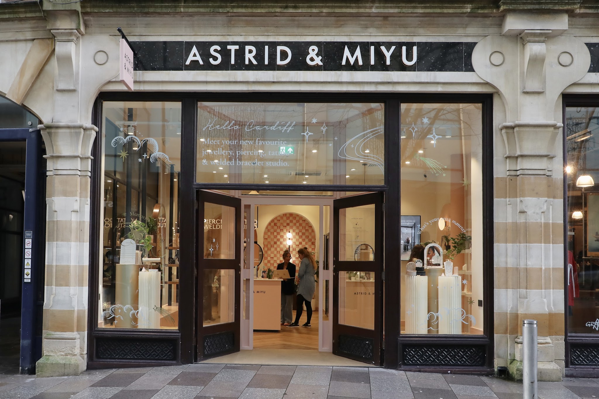 Astrid & Miyu | Cardiff - Jewellery - photo 1