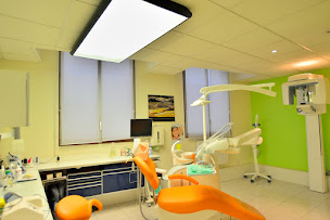 Photo n°5 de Dr Pascal Montjotin à Paris (Dentiste)