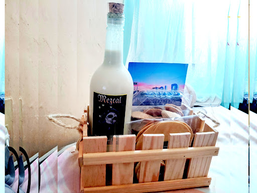 Mezcal curado y cremas de mezcal mictlan Gallery - Mexico