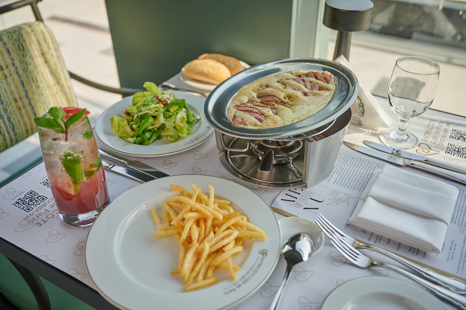 Entrecôte Café de Paris - صورة 3