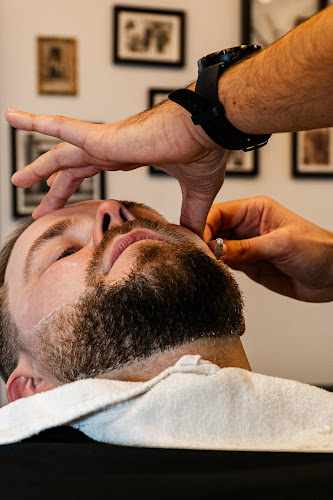 Opinii despre Rzeszowski Golibroda în Rzeszów - Salon fryzjerski