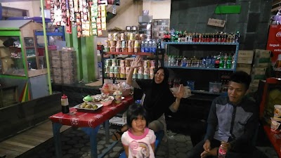 Photos of Rest Area SPBU Wonoketingal