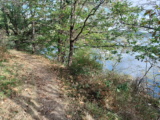 Sentier de randonnée "au fil de l'eau"