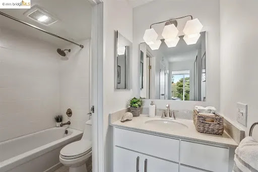 Greg Verhey, REALTOR | Abio Properties - Thumbnail