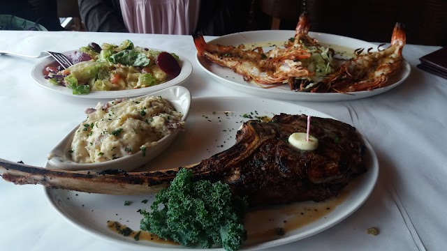 Johnnie's Hideaway