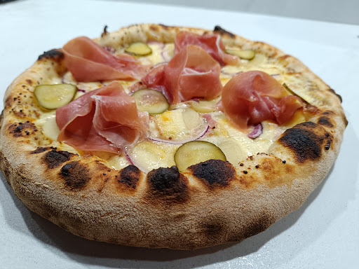 Photo 2 - Just Queen - Distributeur de pizzas