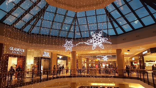 CF Fairview Mall