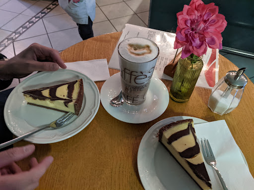 Café Klatsch am Markt - Thumbnail