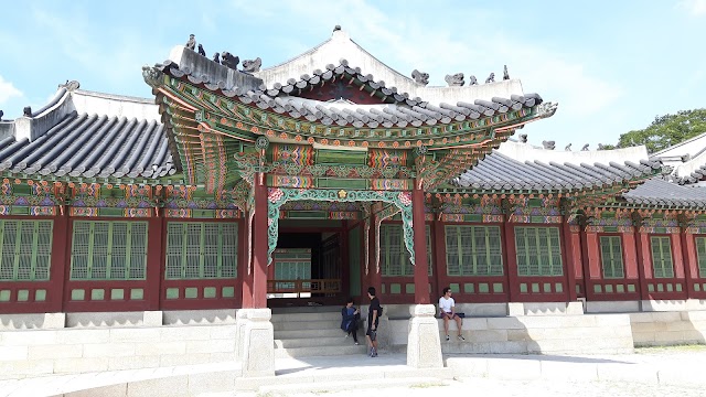 Place around image