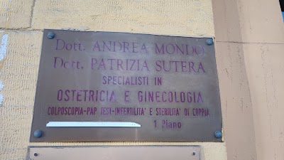 Dr Andrea Mondo