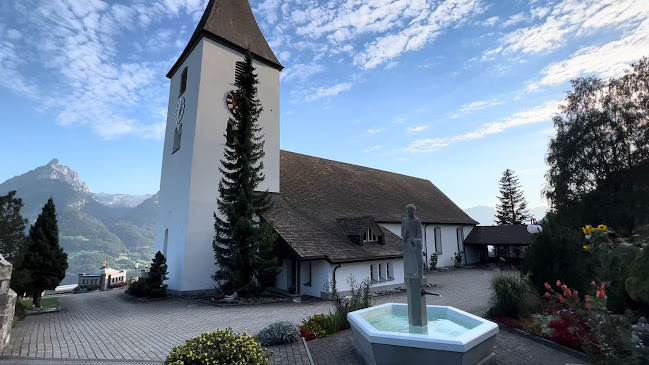 Rezensionen über Röm.-kath. St. Galluskirche, Amden in Glarus Nord - Kirche