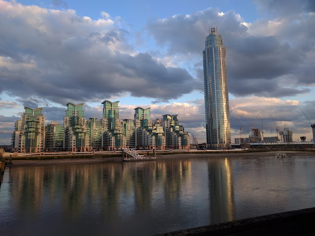 Vauxhall Bridge Millbank (Stop X)