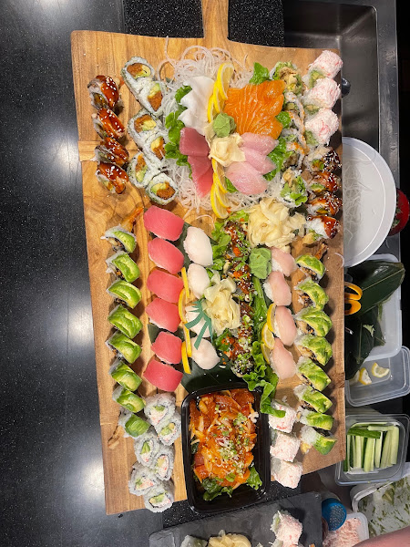 Sumo Sushi Boat — photo