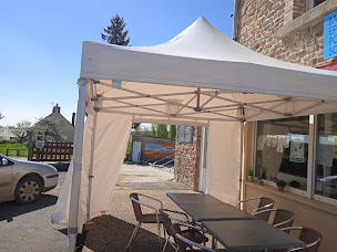 Photo n°15 de le relais de la source à La Ferrière-Bochard (Restaurant)