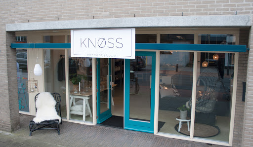 Knoss Conceptstore - Visual