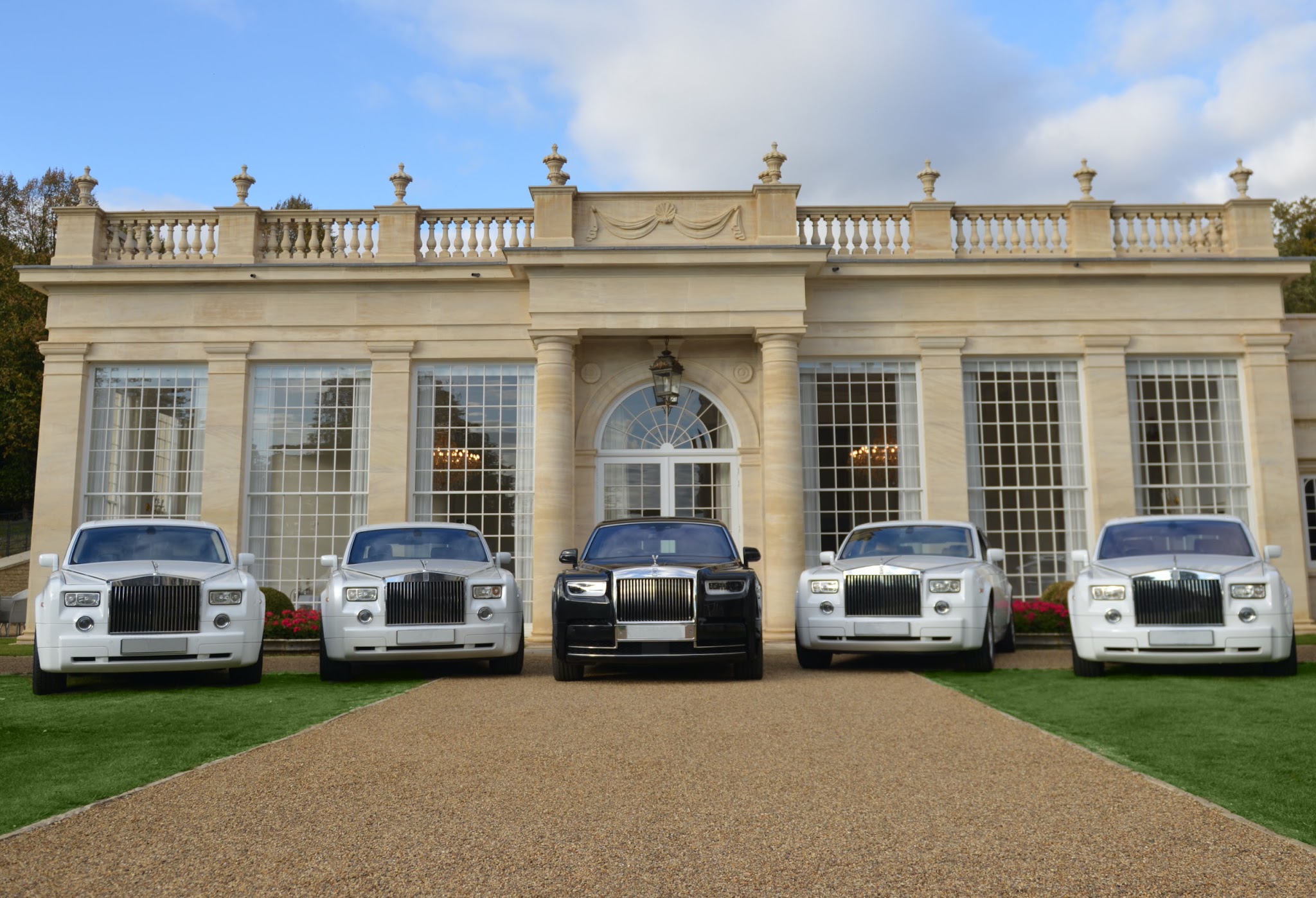 Phantom Hire - Car Hire - photo 1