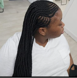 Photo n°5 de Flying Colour Afro Beauty (Hommes & Femmes) à Combs-la-Ville (Salon de coiffure)