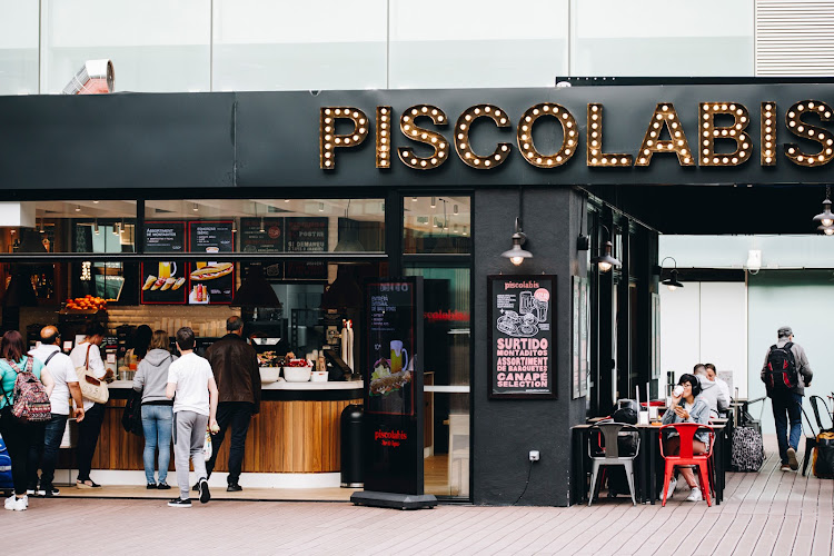 Piscolabis, El Prat de Llobregat