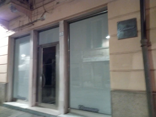 Glamour Abbigliamento Di Campus Cristina
