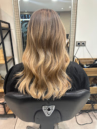 Photo n°37 de Yvan Salinas Coiffure à Calvisson (Salon de coiffure)