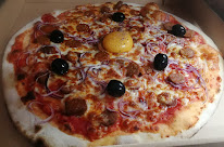 LapizzaNostra à Saint Pierre le Cour