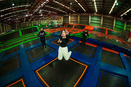 Jump Street Asia (Kuala Lumpur) 8A, Jln 13/6, Seksyen 13, 46200 Petaling Jaya, Selangor, Malaysia