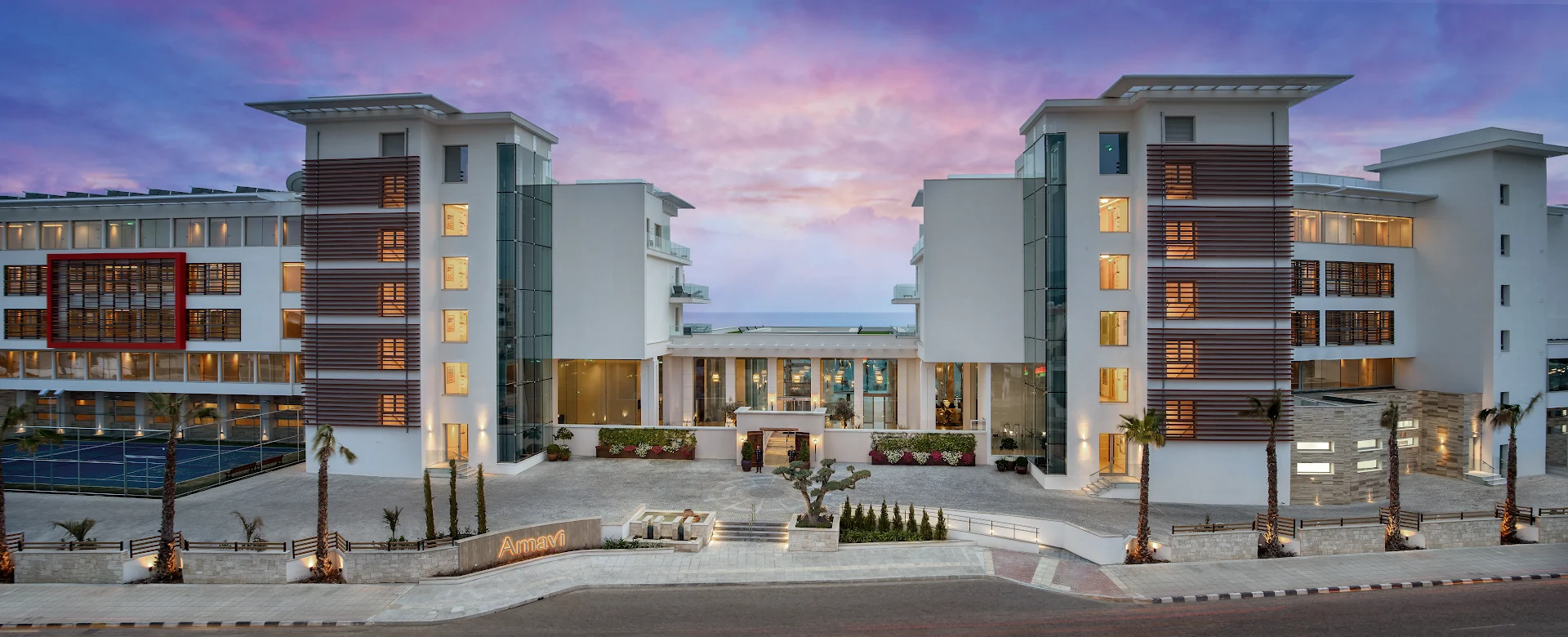 Amavi, MadeForTwo Hotels