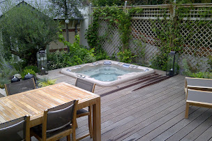 Photo n°31 de Sundance Spas Bordeaux à Saint-Jean-d'Illac (Magasin de spa)