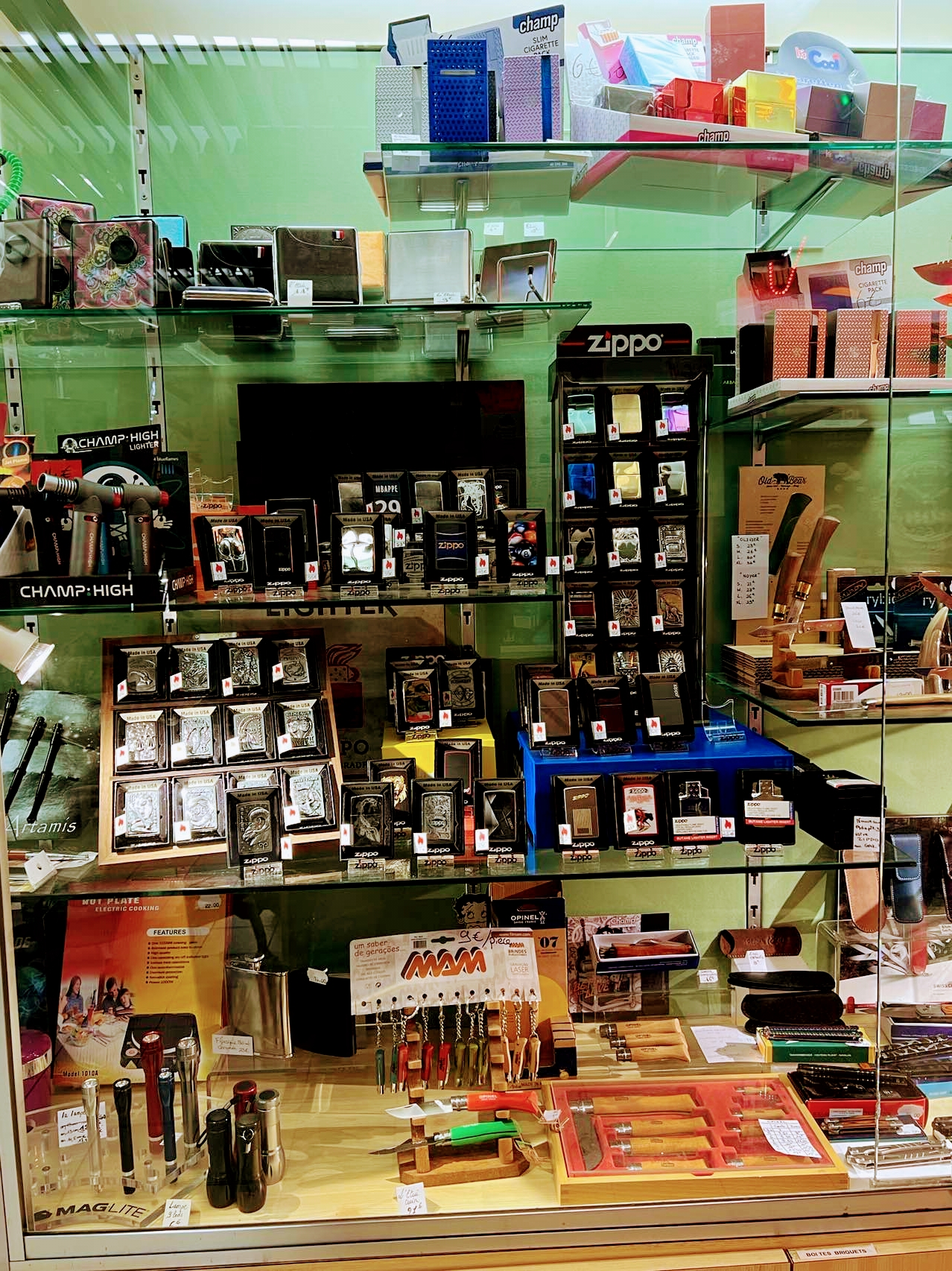 elfbar nachfüll pod läuft aus THE BEST 10 Vape Shops near VERDUN, MONTREAL, QC - Updated 2026 - Hours main image 1