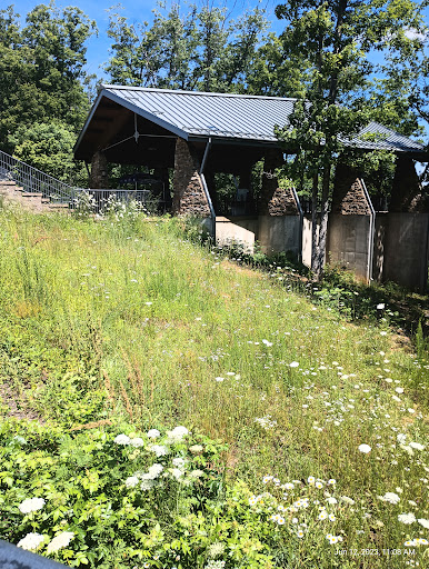 Blufftop Pavilion Parking Gallery - United States