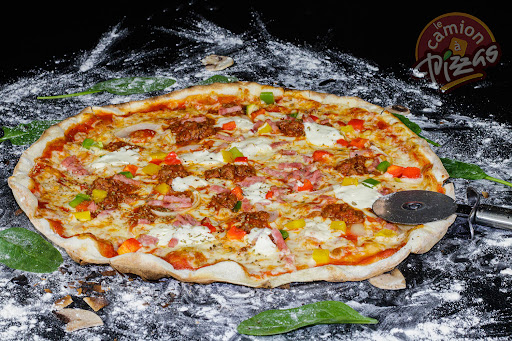 Photo 5 - reggio pizza !!!!ATTENTION CAMION ITINERANT!! Emplacement différent selon le jour.