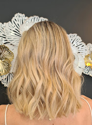 Photo n°13 de Libération coiffure à Le Bouscat (Salon de coiffure)