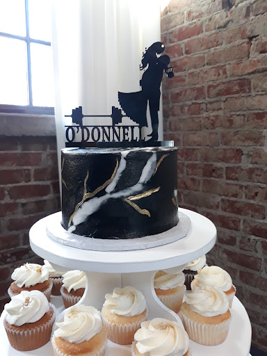 Sauer Cakes - Visual