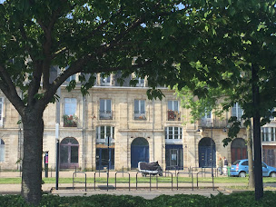 Photo n°6 de Ostéopathe Bordeaux Nansouty - Capucine Pitel à Bordeaux (Ostéopathe)