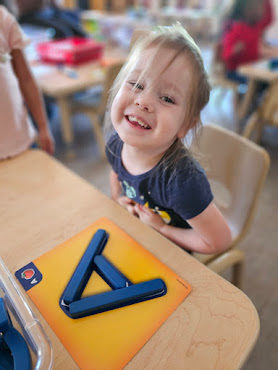 Hand in Hand by null