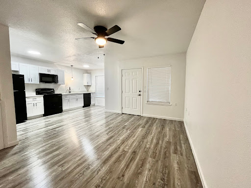 Grapeland Apartments - Thumbnail