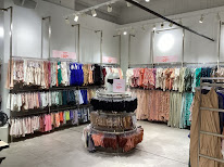 Etam Outlet à La Jonquera