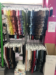 Photo n°6 de Tissus des Ursules Rouen à Rouen (Magasin de laine)