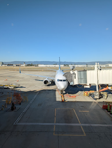 Alaska Airlines - San Jose - Thumbnail