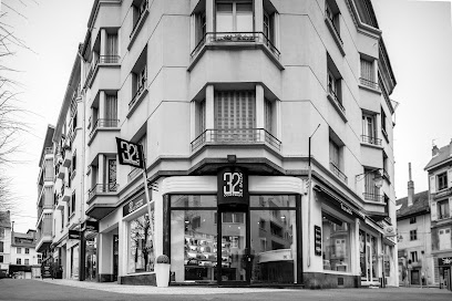 32 le salon