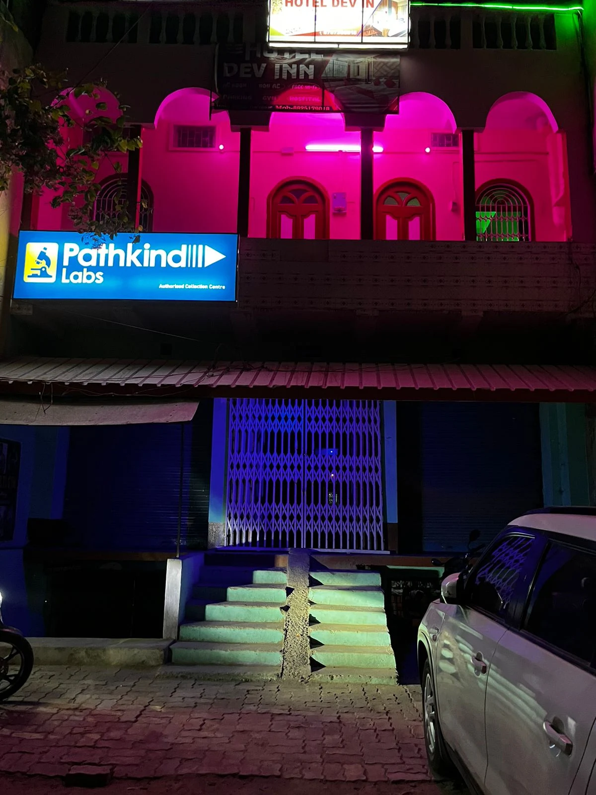 Hotel Dev Inn