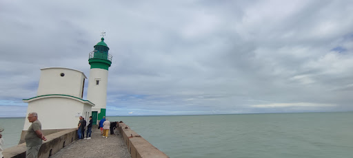 Photo de LE TREPORT - Maison de Retraite à Étalondes (76260)