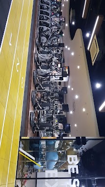 Gold's Gym Thamrin city, Author: Saut Simanjuntak