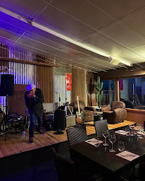 Photo n°52 de OCEAN DRIVE à Fréjus (Bazar)