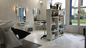 Photo n°1 de L'atelier Alex Bree Coiffure à Pau (Salon de manucure)