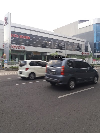 Photos of TOYOTA LIEK MOTOR INDRAPURA