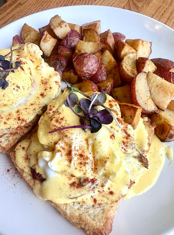 The Hub Cafe by null