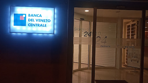 Rovigo Banca Credito Cooperativo - Filiale Di Rovigo - Thumbnail